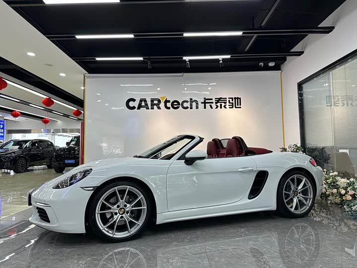 Фото 4 - Porsche 718