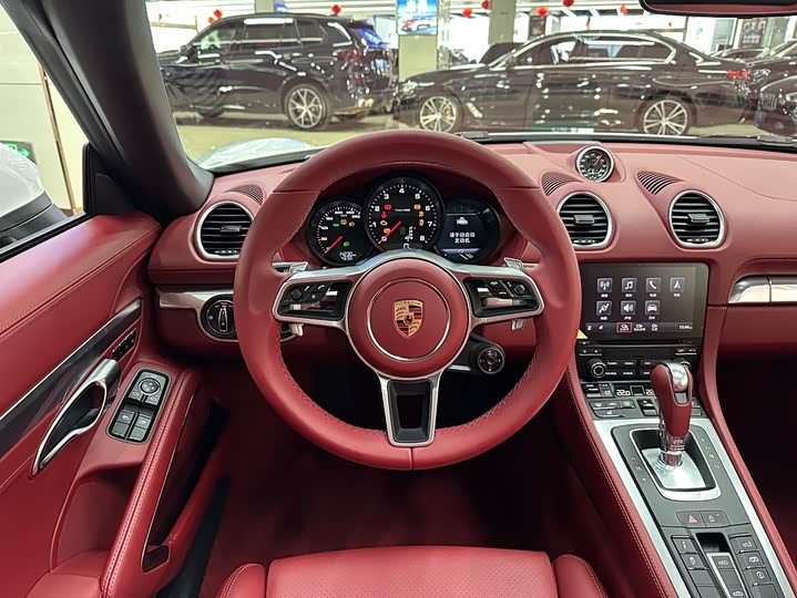 Фото 8 - Porsche 718