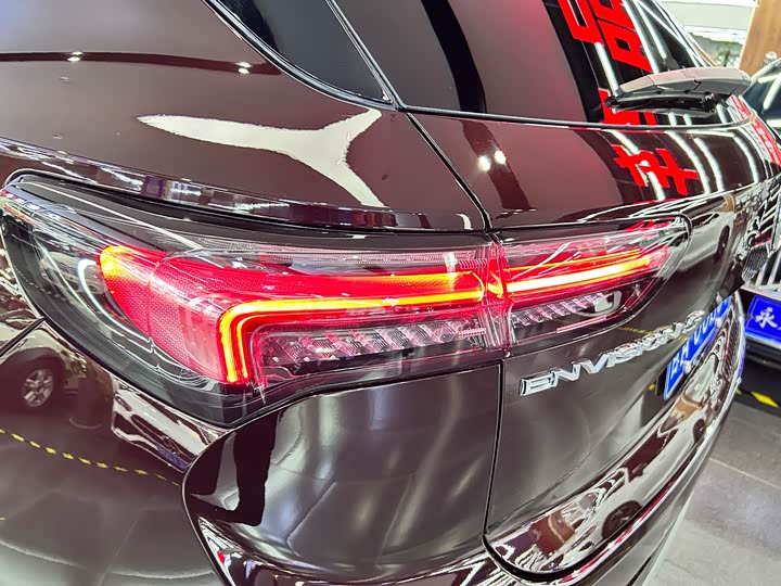 Фото 9 - Buick Envision Plus