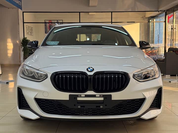 Фото 2 - BMW 1 Series