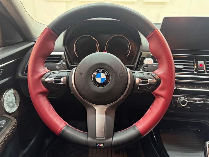 Фото 20 - BMW 1 Series