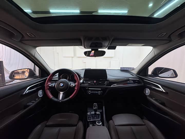 Фото 22 - BMW 1 Series