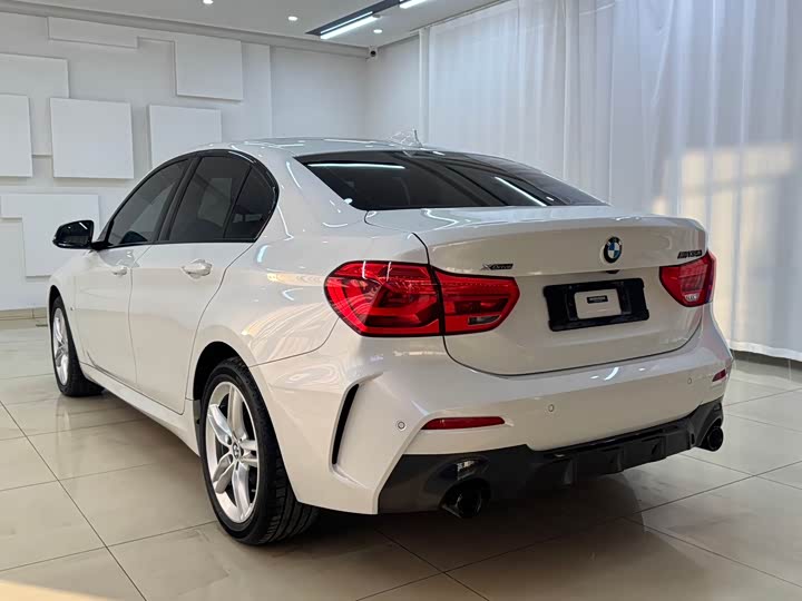 Фото 4 - BMW 1 Series