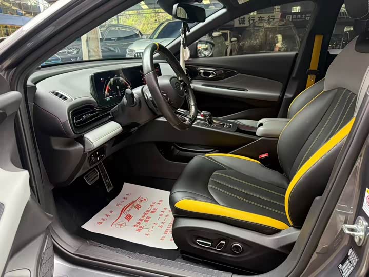 Фото 4 - GAC Trumpchi Empow R