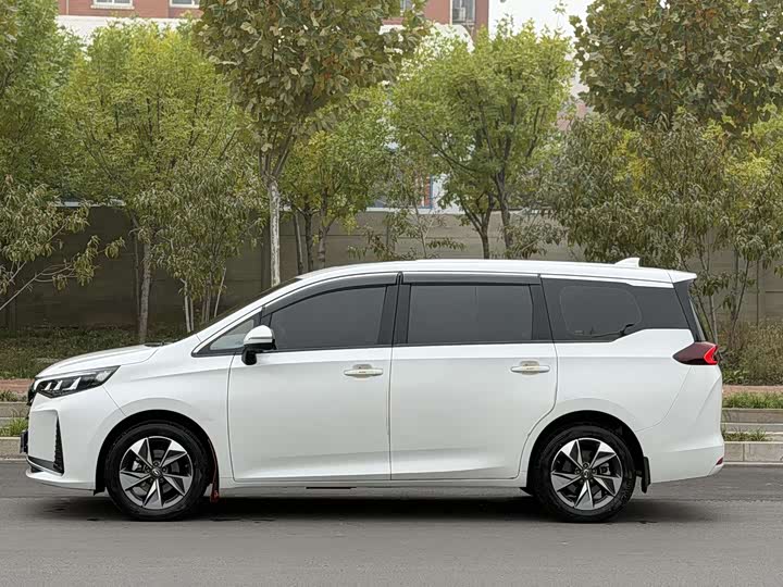 Фото 18 - GAC Trumpchi M6