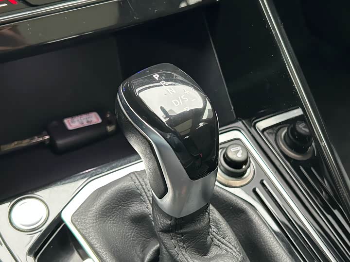 Фото 19 - Volkswagen Tayron