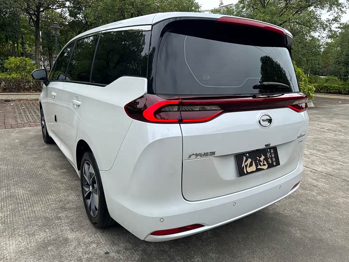 Фото 11 - GAC Trumpchi M6