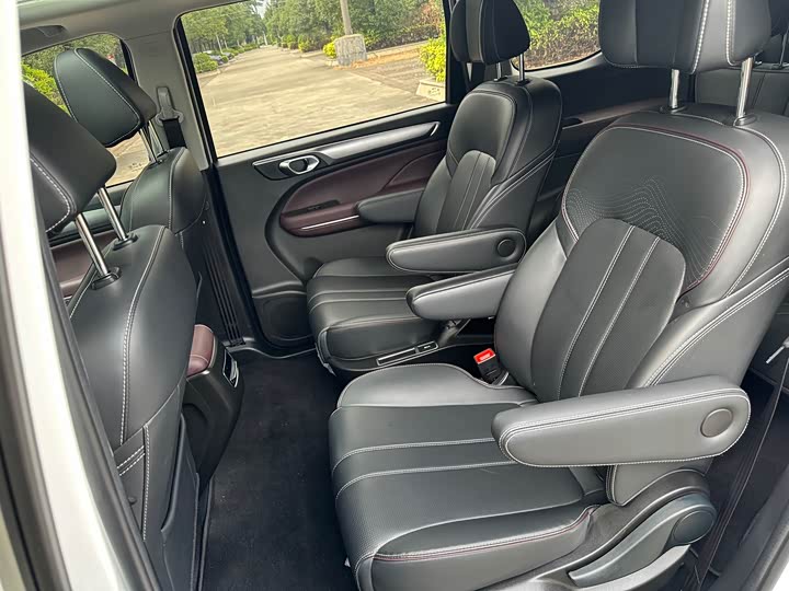 Фото 32 - GAC Trumpchi M6