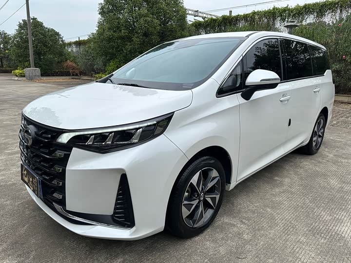 Фото 7 - GAC Trumpchi M6