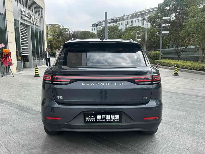 Фото 8 - Leapmotor C11