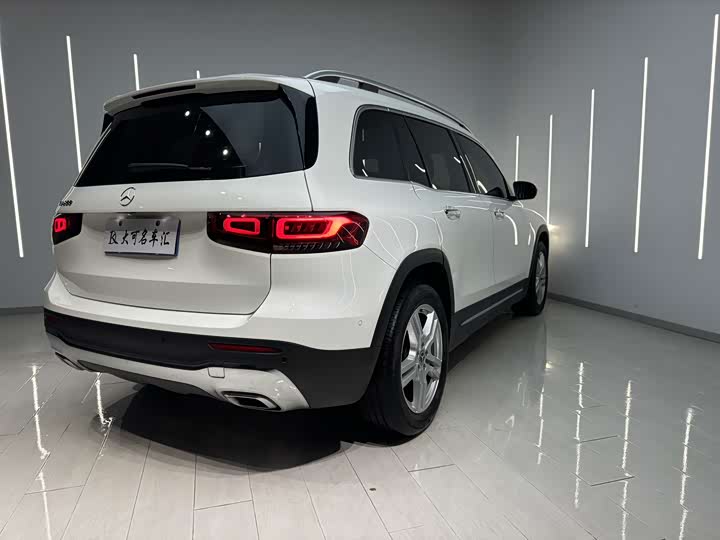 Фото 7 - Mercedes-Benz GLB-Class