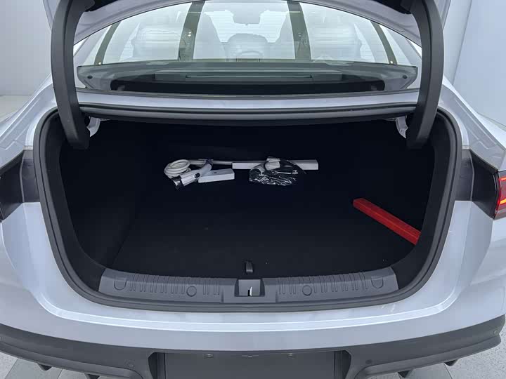 Фото 30 - BYD Qin L