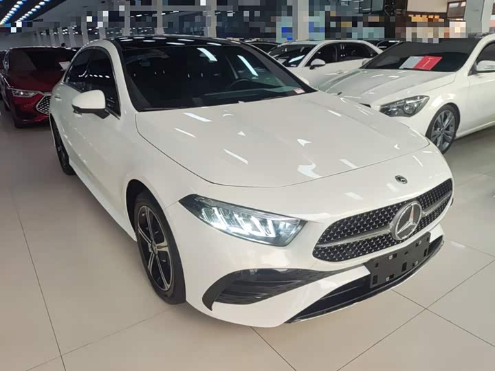 Фото 4 - Mercedes-Benz A-Class