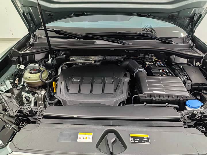 Фото 18 - Audi Q3