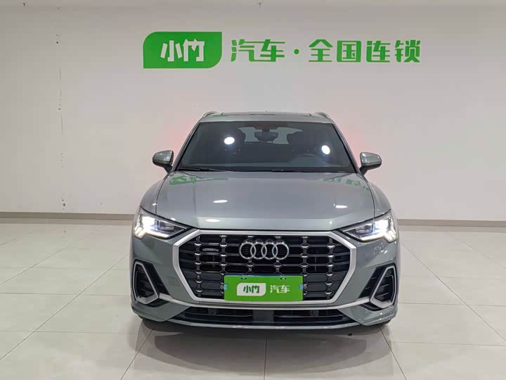 Фото 2 - Audi Q3