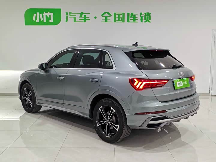 Фото 6 - Audi Q3