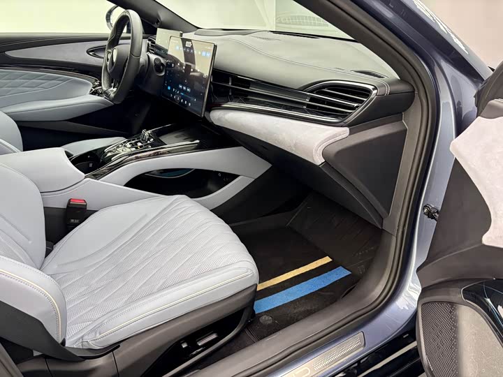 Фото 13 - BYD Seal