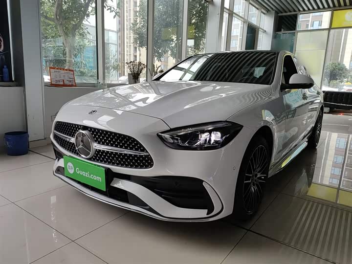 Фото 1 - Mercedes-Benz C-Class