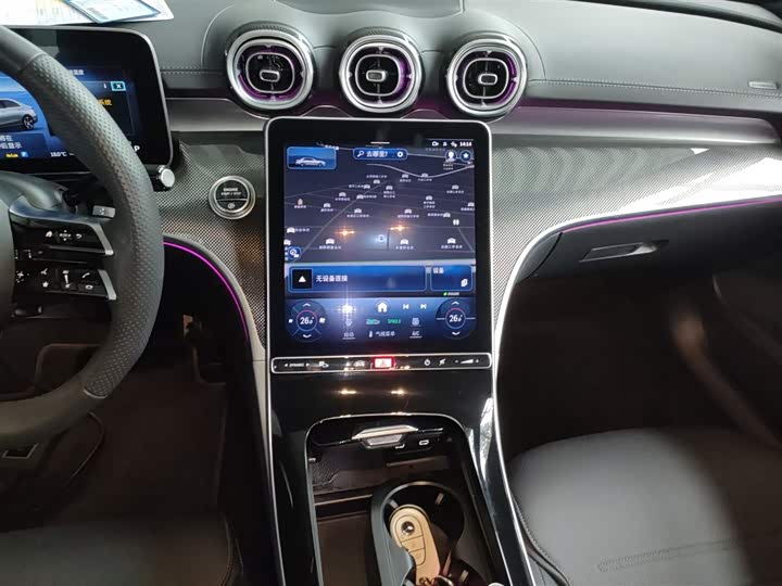 Фото 13 - Mercedes-Benz C-Class