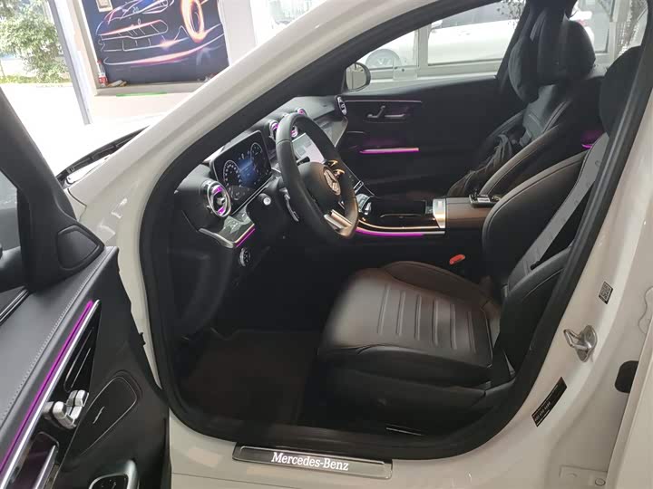 Фото 15 - Mercedes-Benz C-Class