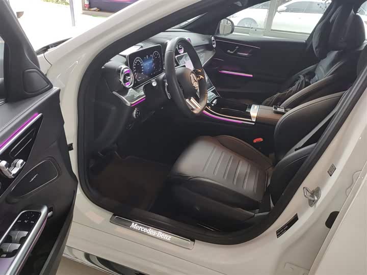 Фото 16 - Mercedes-Benz C-Class