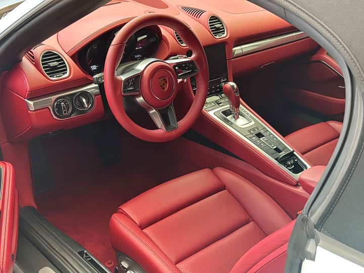 Фото 9 - Porsche 718