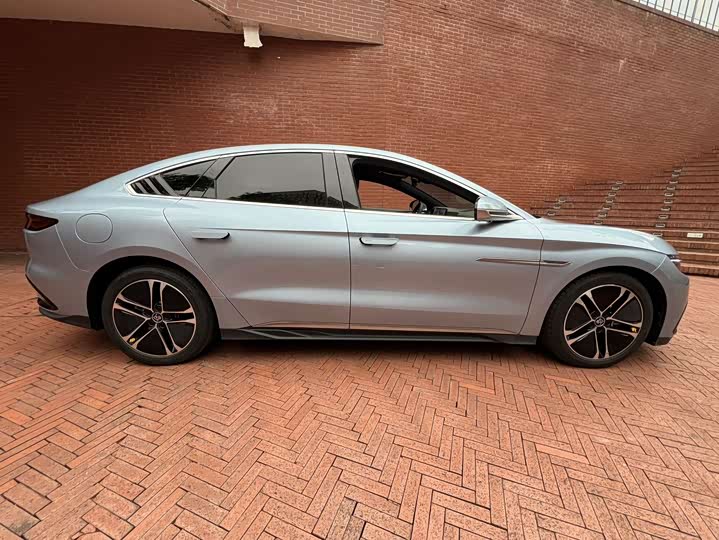 Фото 8 - BYD Han