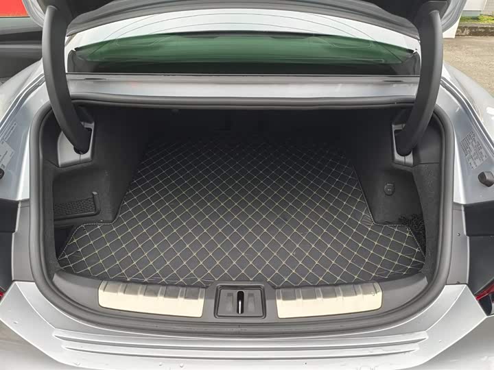 Фото 11 - Audi e-tron GT