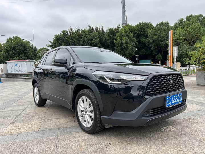 Фото 3 - Toyota Corolla Cross