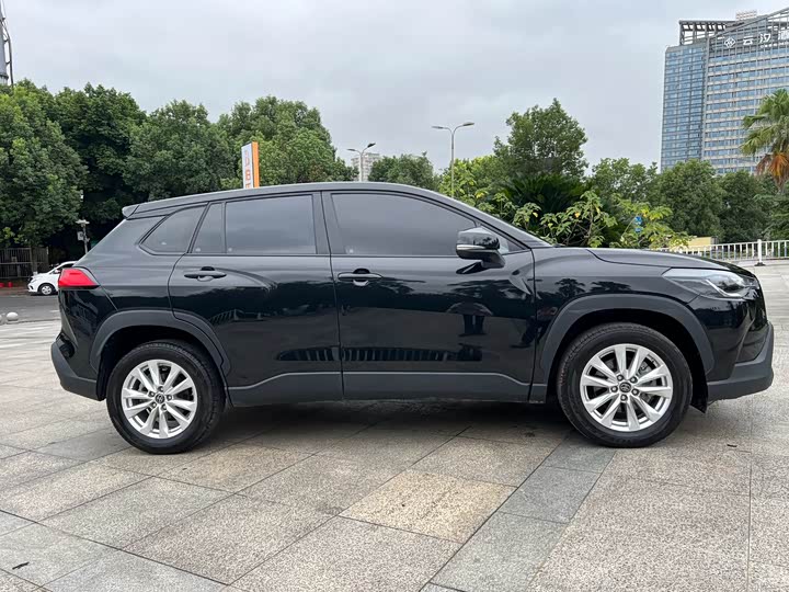 Фото 4 - Toyota Corolla Cross