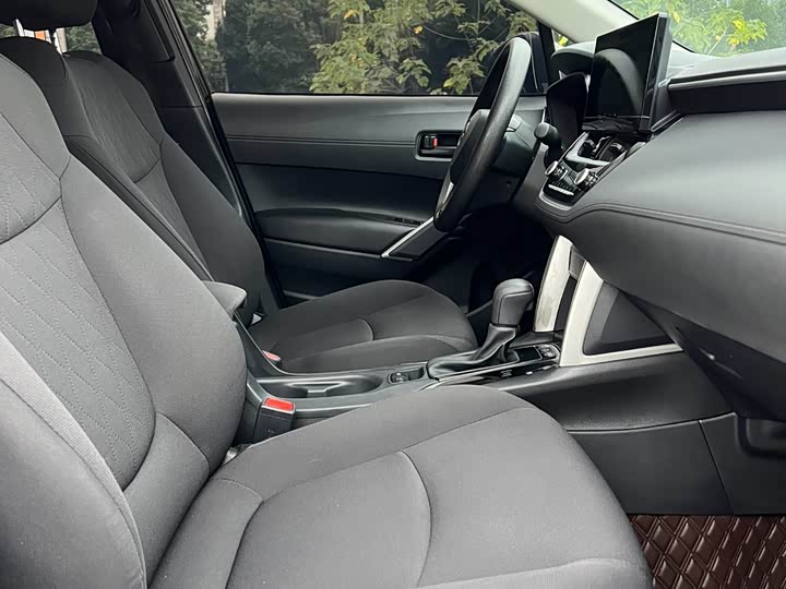 Фото 6 - Toyota Corolla Cross