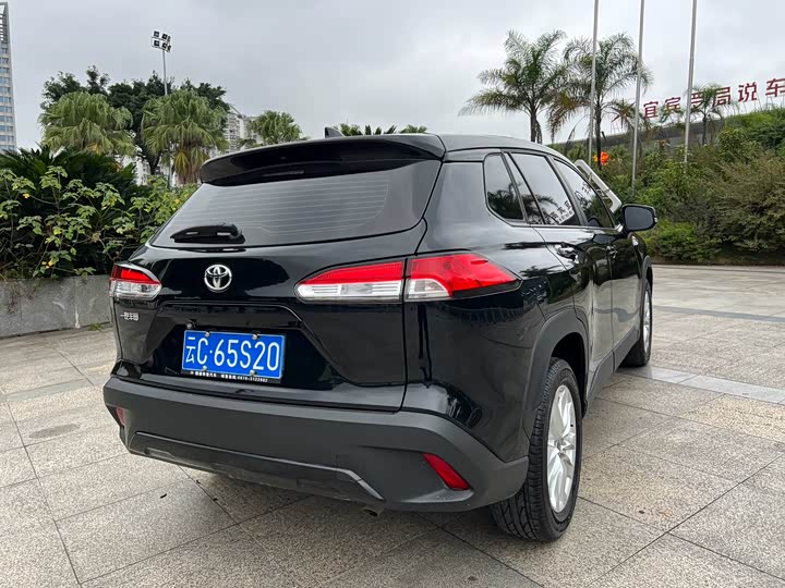 Фото 9 - Toyota Corolla Cross