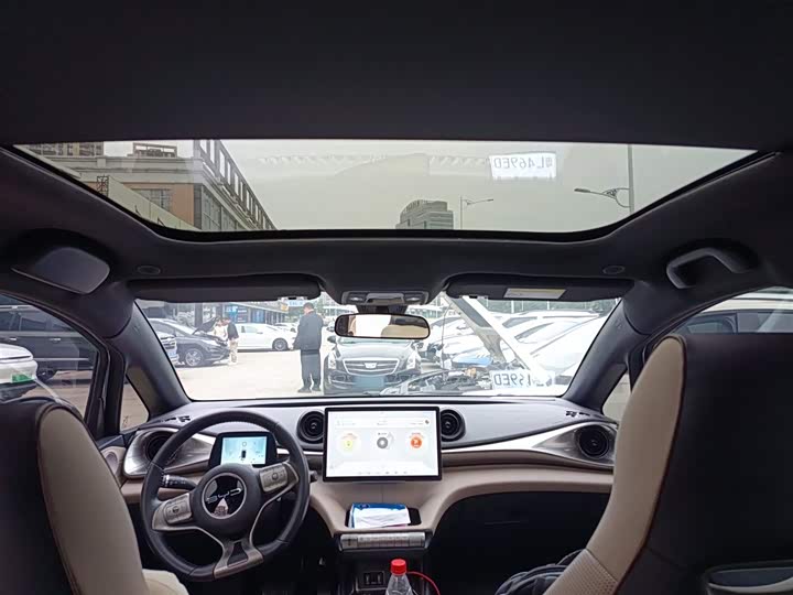 Фото 18 - BYD Dolphin