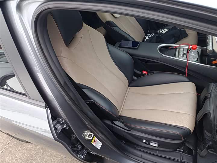 Фото 25 - BYD Dolphin