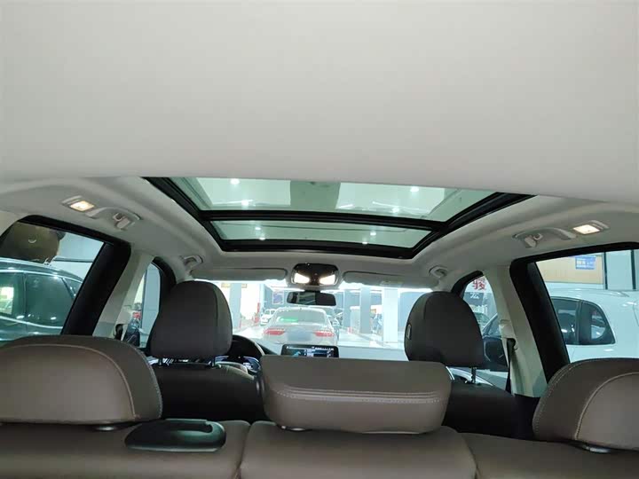 Фото 18 - BMW iX3