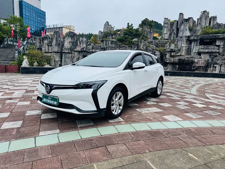 Фото 1 - Buick Velite 6