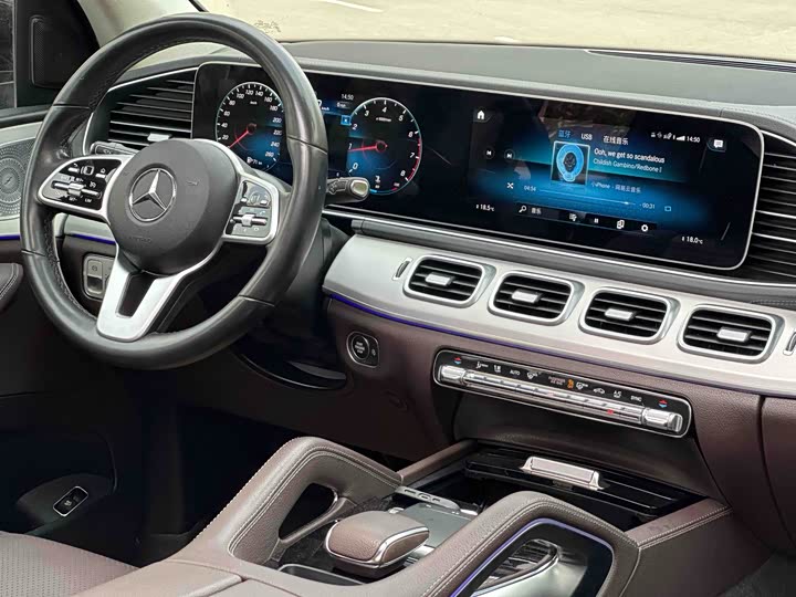 Фото 11 - Mercedes-Benz GLE-Class