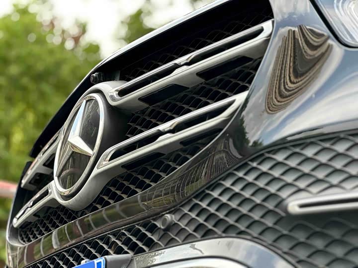 Фото 21 - Mercedes-Benz GLE-Class