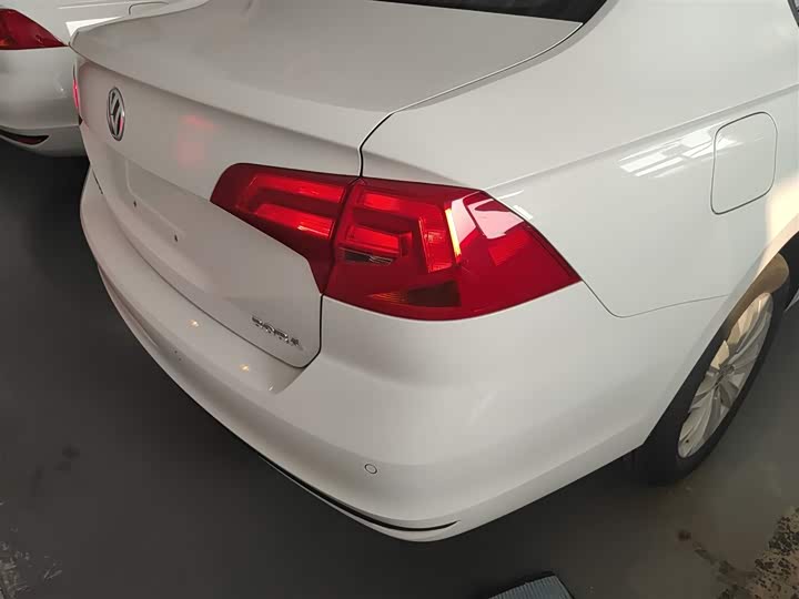 Фото 8 - Volkswagen Bora