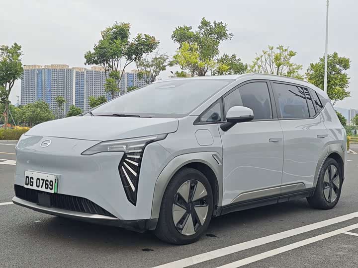 Фото 1 - GAC Aion Y