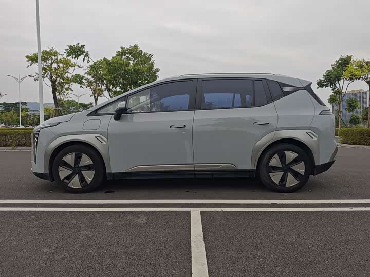 Фото 6 - GAC Aion Y