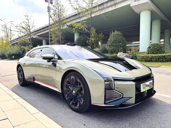 Фото 3 - HiPhi Z