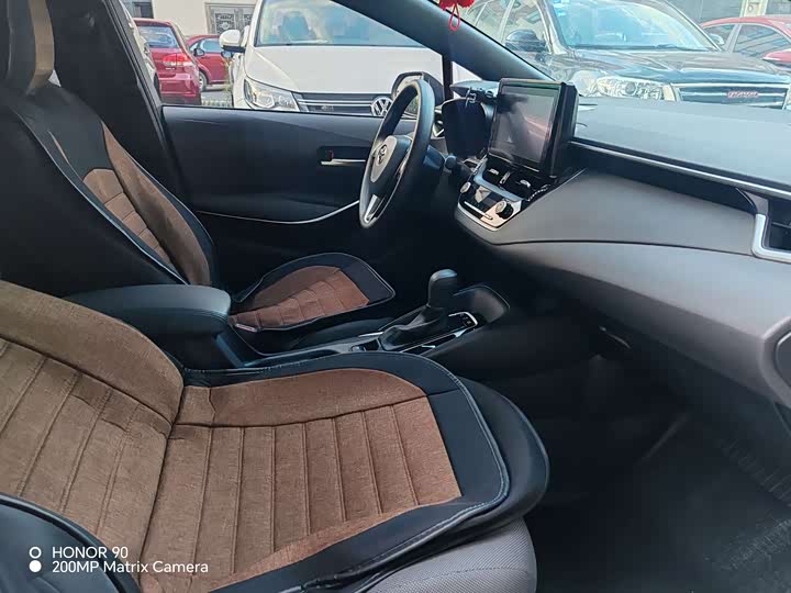 Фото 17 - Toyota Levin