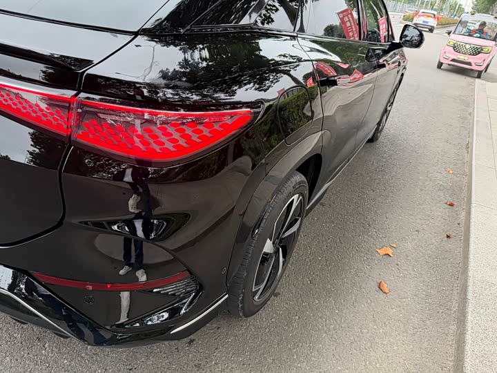 Фото 10 - BYD Sea Lion 07 EV