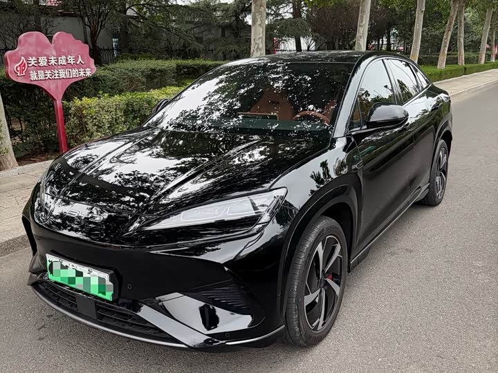 Фото 2 - BYD Sea Lion 07 EV