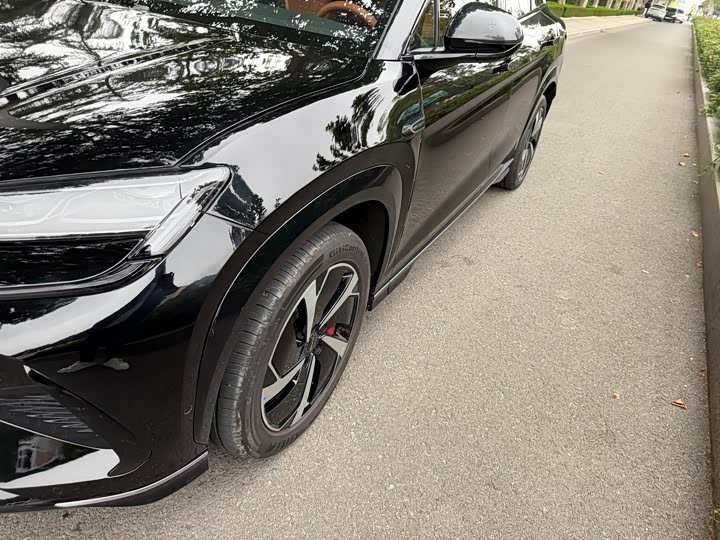 Фото 3 - BYD Sea Lion 07 EV