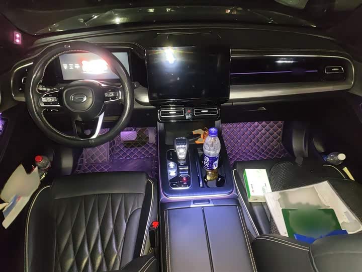 Фото 13 - GAC Trumpchi GS8