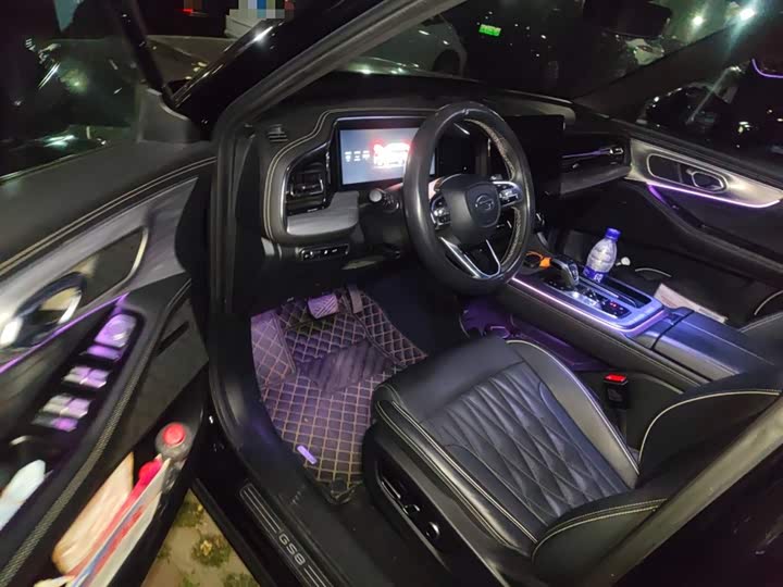 Фото 14 - GAC Trumpchi GS8