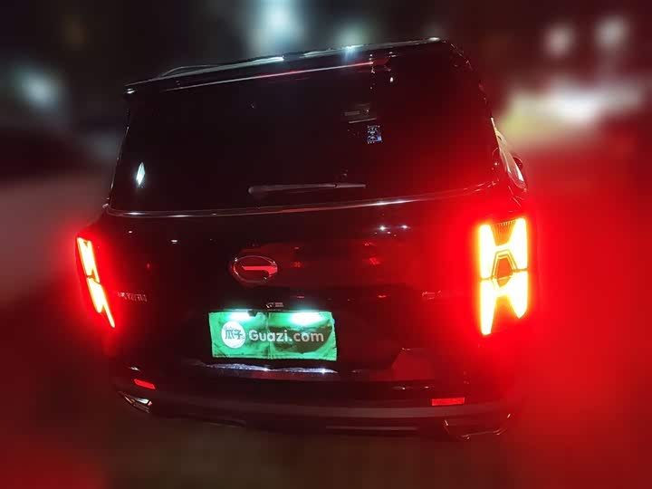 Фото 28 - GAC Trumpchi GS8