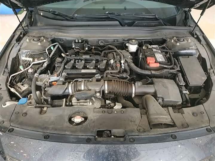 Фото 20 - Honda Accord